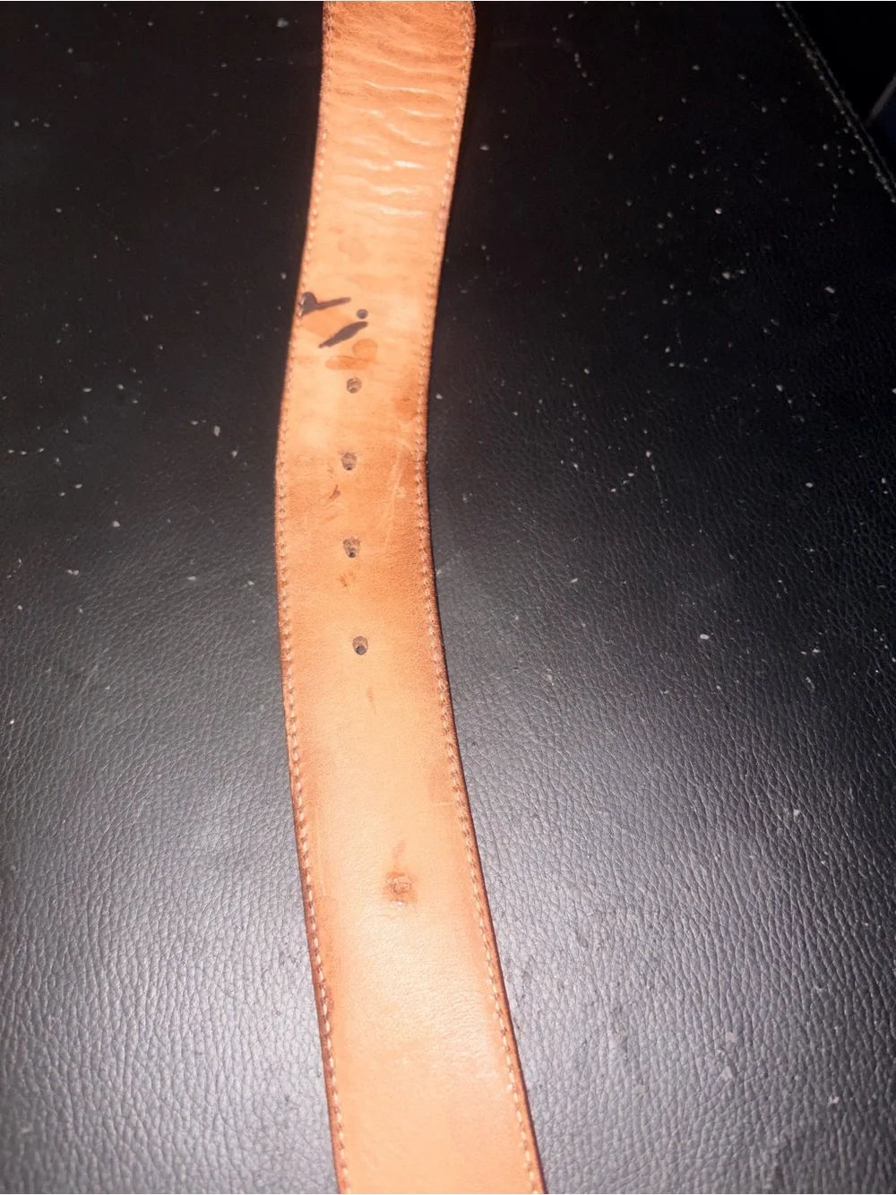 Gucci Brown Leather Belt with Gold GG Buckle w/COA, Gucci box & Gucci dust bag